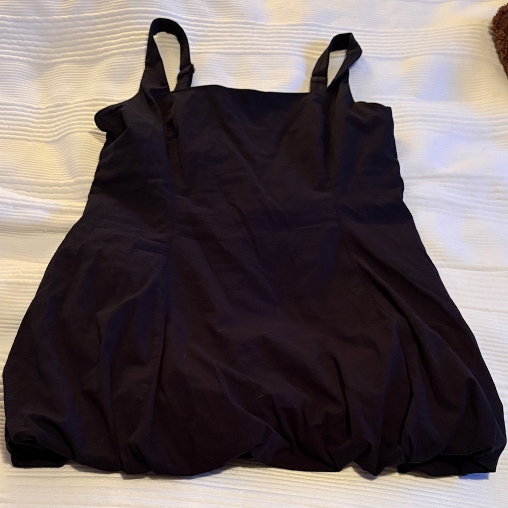 Abercrombie & Fitch Mila bubble helm skort